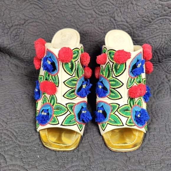Tory Burch Multicolor Christmas Embroidered Leather Ellis Peep Toe Heel Mule 10M - Picture 3 of 11